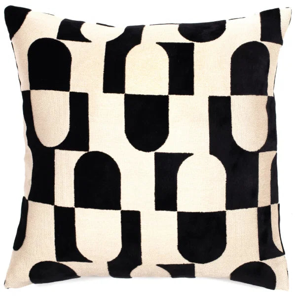 Chillpill Black Paul Moneypenny 43x43cm