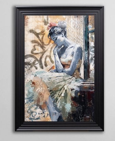 La Femme Et Loiseau - Matt Black Frame 75x105cm